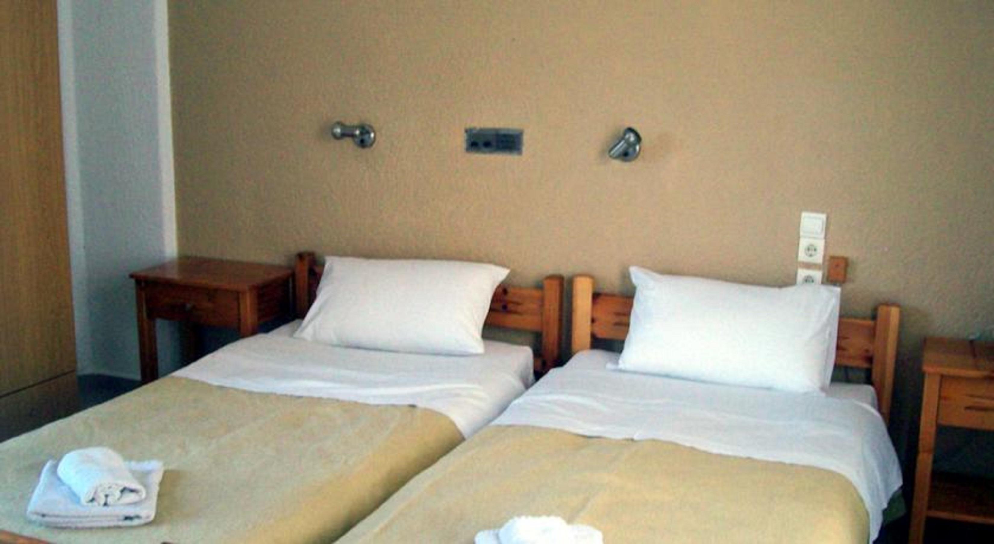 Gefyra Hotel アイオス・ニコラオス エクステリア 写真